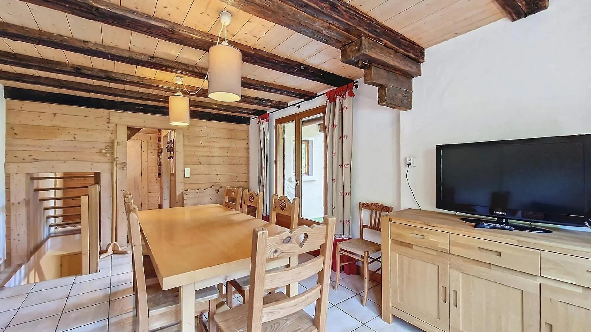 Chalet A La Clusaz 10 Pers, 4 Chambres, Parking - Fr-1-818-1